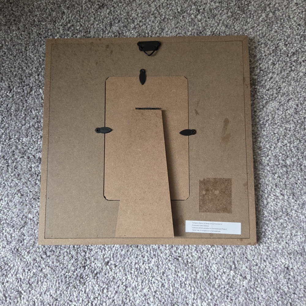 Rustic Oak Leaf Pattern Picture Frame - Picture 2 of 2